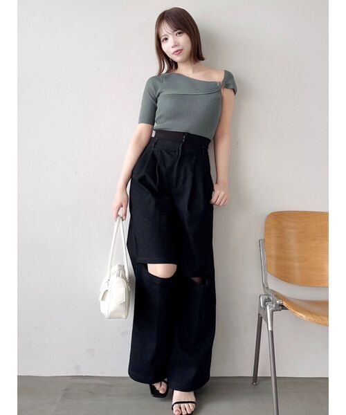 dazzlin（ダズリン）の「ダブルオープンカーゴパンツ（その他パンツ・レディース・ブラック/ベージュ・SMALL/MEDIUM）」の4枚目の写真