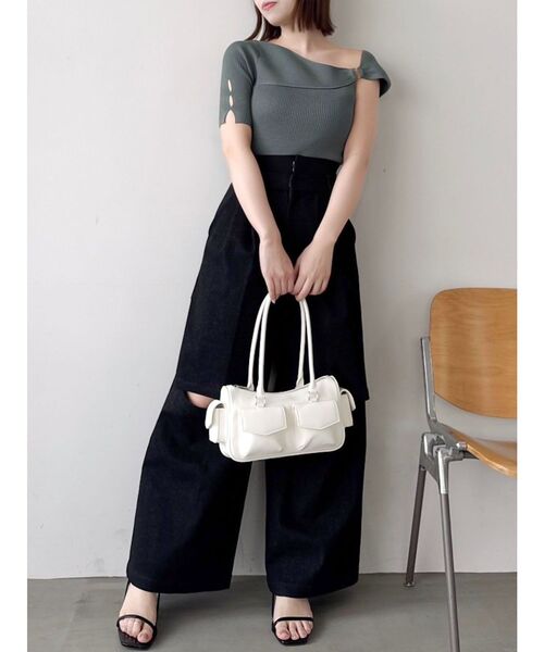 dazzlin（ダズリン）の「ダブルオープンカーゴパンツ（その他パンツ・レディース・ブラック/ベージュ・SMALL/MEDIUM）」の8枚目の写真