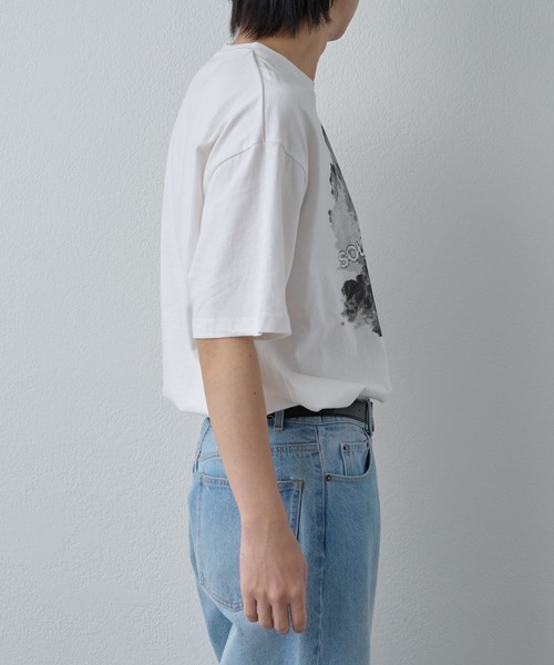 COLONY 2139（コロニートゥーワンスリーナイン）の「クラウドプリントTシャツ（Tシャツ/カットソー・メンズ・ホワイト/ブラック・MEDIUM/LARGE）」の6枚目の写真