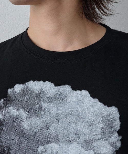 COLONY 2139（コロニートゥーワンスリーナイン）の「クラウドプリントTシャツ（Tシャツ/カットソー・メンズ・ホワイト/ブラック・MEDIUM/LARGE）」の22枚目の写真