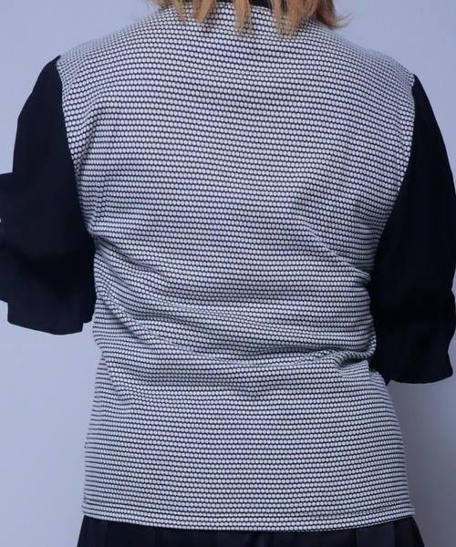 rovtski(ロフトスキー)の「Y-切替袖フリルトップス(Tシャツ/カットソー・レディース・その他・FREE)」の3枚目の写真