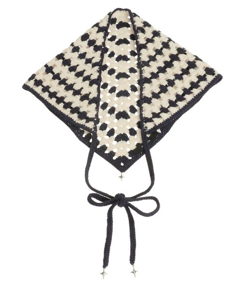 EMODA（エモダ）の「クロシェチャームバンダナ（その他ヘアアクセサリー・レディース・ブラック/その他/ホワイト/レッド・FREE）」の7枚目の写真