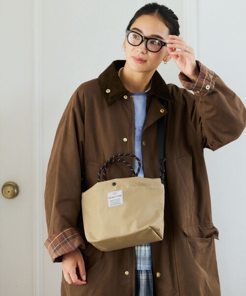 KiU（キウ）の「KiU×FREAK'S STORE/キウ×フリークスストア 別注 2WAY 600D TOTE MINI BAG ミニ トートバッグ 撥水（トートバッグ・レディース・レオパード/ベージュ/ブラック・ONE SIZE）」の10枚目の写真