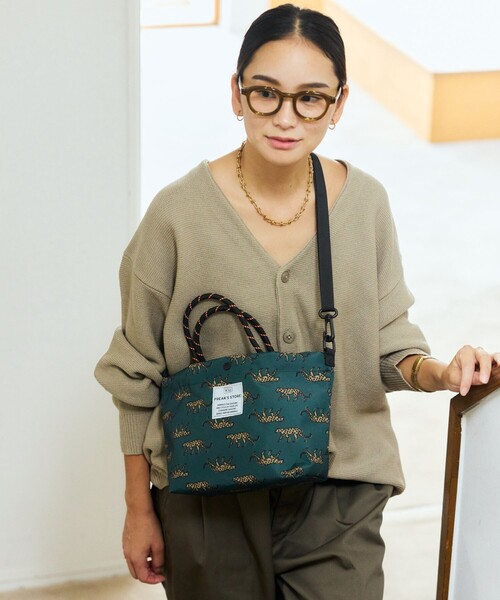 KiU（キウ）の「KiU×FREAK'S STORE/キウ×フリークスストア 別注 2WAY 600D TOTE MINI BAG ミニ トートバッグ 撥水（トートバッグ・レディース・レオパード/ベージュ/ブラック・ONE SIZE）」の19枚目の写真