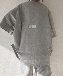 YACA（ヤーカ）の「Logo Print Over Tee/ロゴプリントオーバーTシャツ【unisex item】（Tシャツ/カットソー）」