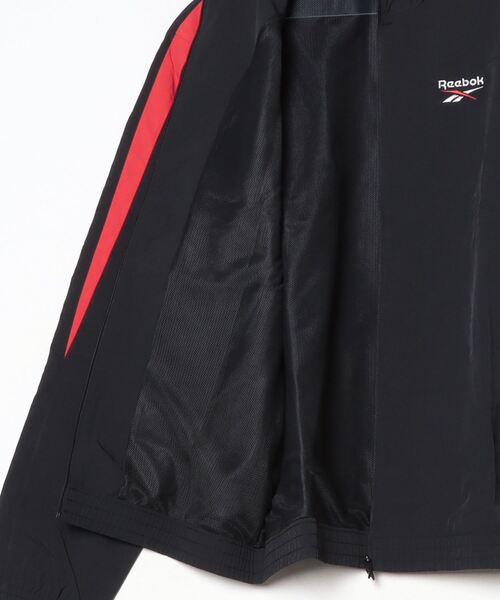 Reebok(リーボック)の「クロス チェック ウーヴン トップ / RI CROSS CHECK WOVEN TOP(その他アウター・メンズ・ブラック・LARGE/MEDIUM/SMALL/XX-LARGE/X-LARGE)」の7枚目の写真