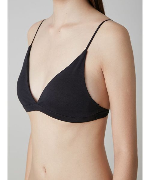 UNDERSON UNDERSON（アンダーソン アンダーソン）の「ファッショントライアングルブラ（ブラジャー・レディース・ブラック/ナチュラル・0/1/2）」の10枚目の写真