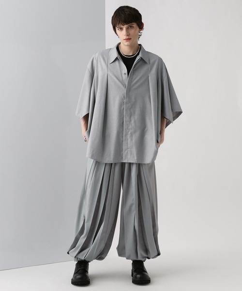 HARE（ハレ）の「【SET UP対応】YOSEポンチョプリーツシャツ(HARE)（シャツ/ブラウス・メンズ・グレー系その他/グレー/ブラック/レッド・FREE）」の6枚目の写真