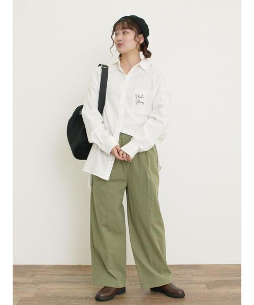 Samansa Mos2（サマンサ モスモス）の「ルーズシルエットシャツ（シャツ/ブラウス・レディース・ブラック/ブルー/オフホワイト/イエロー・F）」の2枚目の写真