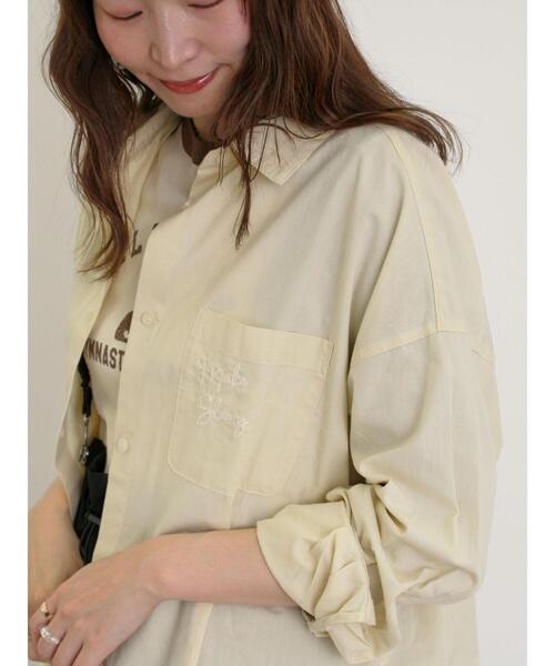 Samansa Mos2（サマンサ モスモス）の「ルーズシルエットシャツ（シャツ/ブラウス・レディース・ブラック/ブルー/オフホワイト/イエロー・F）」の13枚目の写真