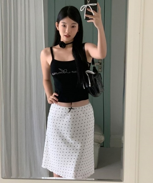 gossip！ロサンゼルス（ゴシップロサンゼルス）の「ヴィンテージ風 ドット柄ミディスカート Aライン 日常＆シンプル（スカート・レディース・ホワイト・S/M/L）」の3枚目の写真