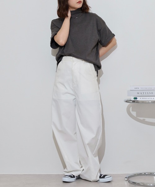 atONE(アットワン)の「ハイネック半袖カットソー(Tシャツ/カットソー・レディース・ネイビー/ブラック/グレイッシュベージュ/チャコールグレー/オフホワイト・M-L/LL~3L/4L~5L)」の17枚目の写真