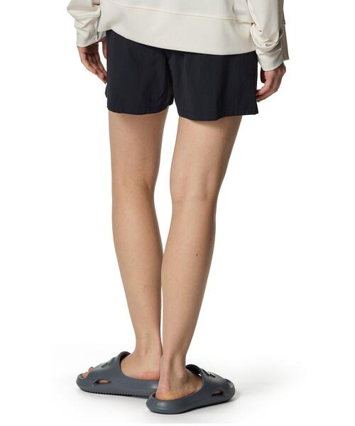 UNDER ARMOUR（アンダーアーマー）の「UAボード ショーツ（トレーニング/レディース）（水着・レディース・ブラック・S/L/M/XL）」の2枚目の写真