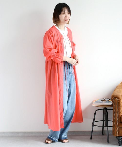 cepo(セポ)の「リボンギャザーシアーワンピース(シャツワンピース・レディース・ブラック/オフホワイト/レッド・M)」の3枚目の写真