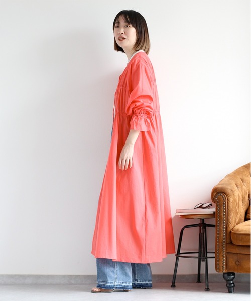 cepo(セポ)の「リボンギャザーシアーワンピース(シャツワンピース・レディース・ブラック/オフホワイト/レッド・M)」の19枚目の写真