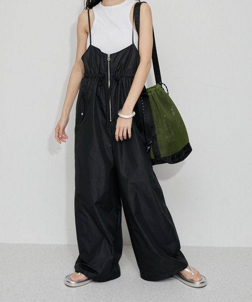 るなアダムエロペ　シャイニータフタ撥水ロンパース　ブラック　新品 セール】【定番人気】シャイニータフタ撥水ロンパース（つなぎ