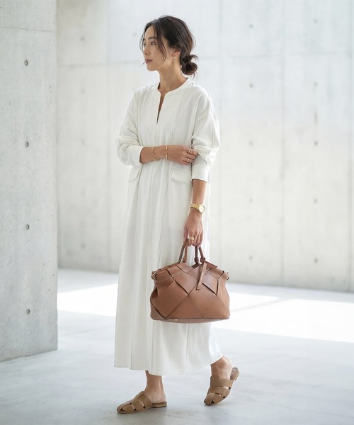 STYLE DELI(スタイルデリ)の「【LUXE】配色ステッチ両裾ファスナーワンピース(ワンピース・レディース・ホワイト/ブラック・2/1)」の1枚目の写真