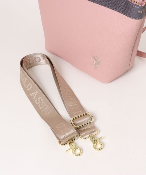 U.S. POLO ASSN.(ユーエスポロアッスン)の「【U.S. POLO ASSN.】 ユーエスポロアッスン シュリンク 2WAYトートバッグ USPA-2676(トートバッグ・レディース・ピンク系その他/グレー系その他/ブラック系その他/ピンク/ネイビー系/ブラック/グレー/ネイビー/ブラウン系その他/キャメル・FREE)」の15枚目の写真