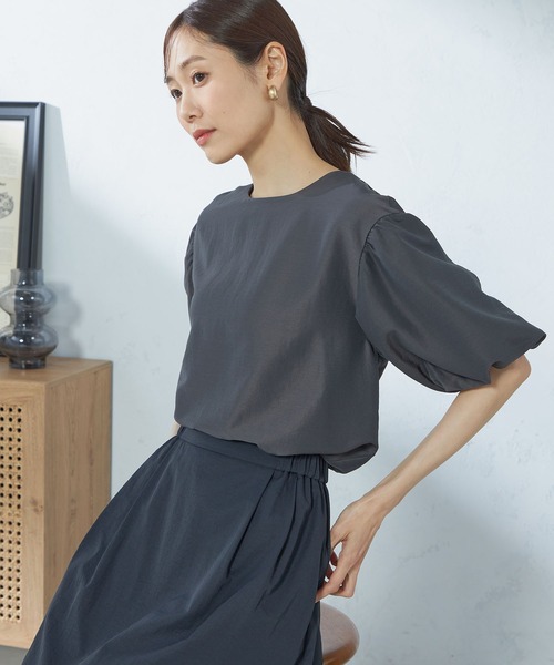 GALLORIA（ギャローリア）の「袖バルーンブラウス（シャツ/ブラウス・レディース・ベージュ/チャコールグレー/ライトブルー・LL/S/M/L）」の4枚目の写真