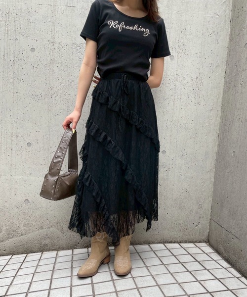 FOREVER 21（フォーエバー トゥエンティーワン）の「【2025SS】レースフリルロングスカート（スカート・レディース・ブラック/ホワイト系その他・FREE）」の7枚目の写真