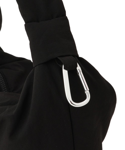SALON adam et rope'(サロン アダム エ ロペ)の「【WEB限定】パフナイロンショルダーバッグ(ショルダーバッグ・レディース・ダークブラウン/ブラック・FREE)」の21枚目の写真