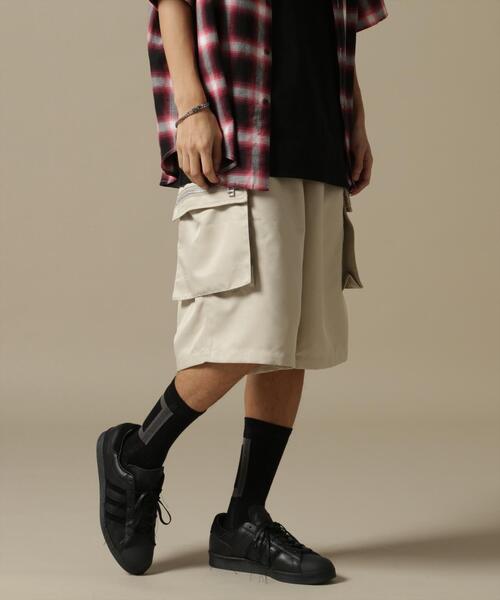 DANKE SCHON（ダンケシェーン）の「【WEB&DEPOT限定】DankeSchon/PT TWILL FLAPCARGO SHORTS（カーゴパンツ・メンズ・ホワイト/ベージュ・M/L）」の2枚目の写真