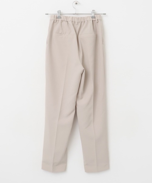 URBAN RESEARCH ROSSO WOMEN(アーバンリサーチ ロッソ)の「CHIGNON テーパードパンツ(その他パンツ・レディース・ベージュ系その他・38)」の8枚目の写真