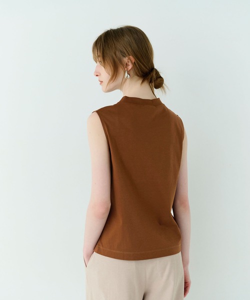 N.O.R.C（ノーク）の「ハイネックノースリーブT【クールスムース】（Tシャツ/カットソー・レディース・ブラック/オフホワイト/チャコールグレー/ブラウン・フリー）」の14枚目の写真