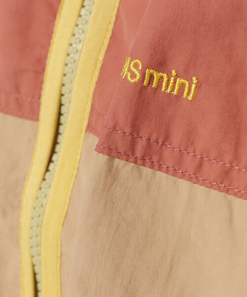 BEAMS mini（ビームスミニ）の「フード収納 ナイロン ブルゾン 2025FW（90～140cm）（ブルゾン・キッズ・ピンク/その他/ライトブルー・120/110/100/90/140/130）」の11枚目の写真