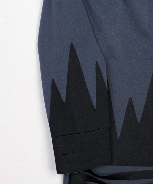 MILKBOY（ミルクボーイ）の「SLIT ZIP パーカー（パーカー・メンズ・A・FREE）」の7枚目の写真