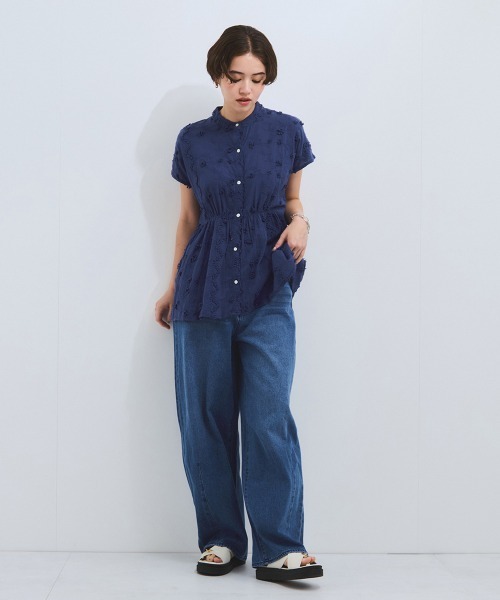 VICKY(ビッキー)の「3D刺繍バンドカラーブラウス≪手洗い可能≫(シャツ/ブラウス・レディース・ブラック/オフホワイト/ブルー・M)」の9枚目の写真