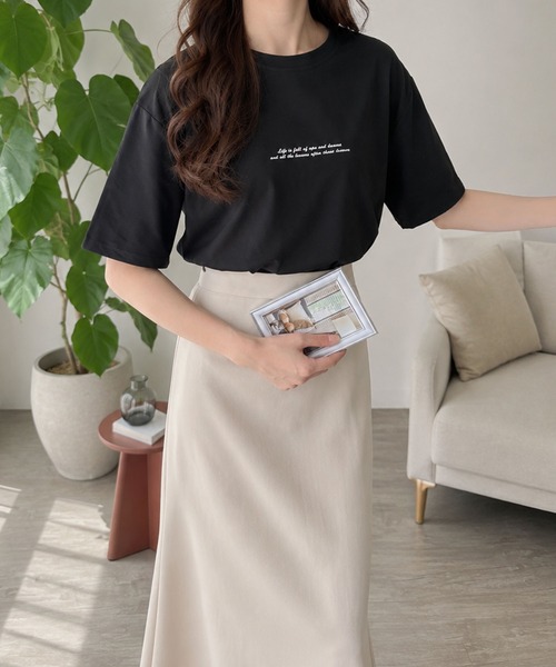 Dewlily(デューリリー)の「カジュアルに抜け感を演出◎着用感ゆったり! フロントロゴ半袖Tシャツ(Tシャツ/カットソー・レディース・ブラック/オレンジ/グリーン/ホワイト・XL/S/M/L)」の17枚目の写真