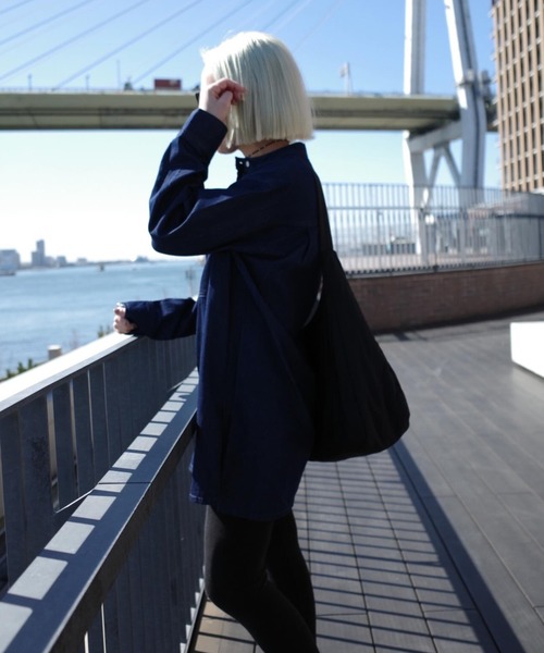 ANGIE(アンジー)の「襟が選べる デニム チュニック シャツ (バンドカラー/レギュラーカラー)(シャツ/ブラウス・レディース・ブルー系1/ネイビー系1/ブルー/ネイビー・FREE)」の16枚目の写真