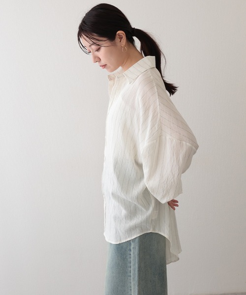 Lace Ladies（レースレディース）の「ストライプ柄 オーバーサイズ レギュラーカラー 長袖 シャツ（シャツ/ブラウス・レディース・アイボリー/ブラック・FREE）」の11枚目の写真