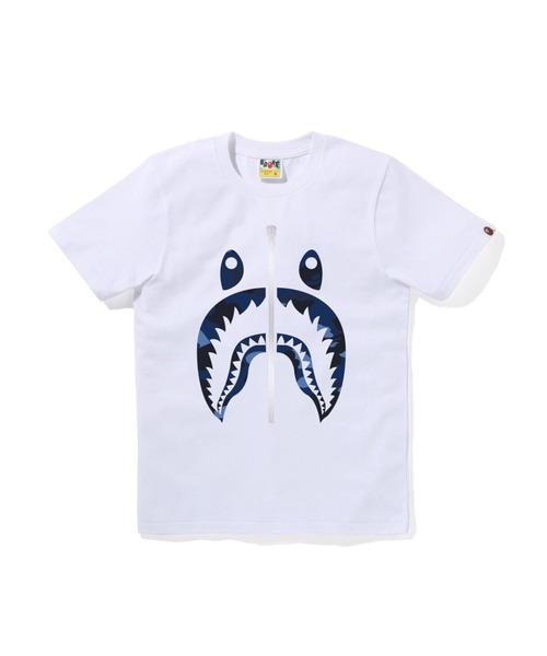 A BATHING APE（アベイシングエイプ）の「COLOR CAMO SHARK TEE（Tシャツ/カットソー・レディース・ホワイト×ピンク/ブラック×ピンク/ブラック×ブルー/ホワイト×ネイビー・SMALL/X-SMALL/MEDIUM）」の2枚目の写真