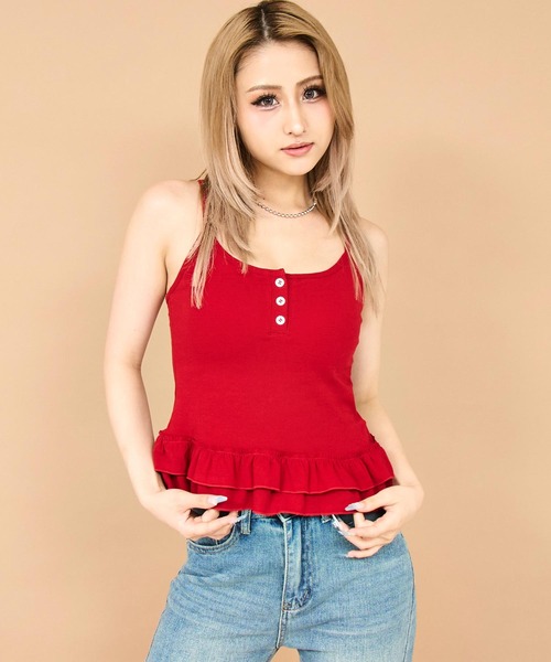 ANAP（アナップ）の「パッド付きフリルヘムヘンリーキャミブラトップ（キャミソール・レディース・ブラック/レッド/ホワイト・FREE）」の3枚目の写真