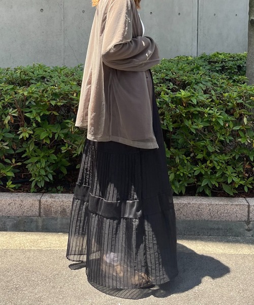 terrace(テラス)の「シアータックプリーツメッシュティアードスカート(スカート・レディース・ダークグリーン/ワイン/ブラック・MEDIUM)」の15枚目の写真