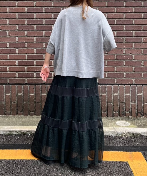 terrace(テラス)の「シアータックプリーツメッシュティアードスカート(スカート・レディース・ダークグリーン/ワイン/ブラック・MEDIUM)」の22枚目の写真