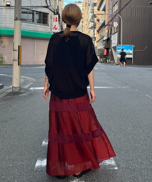 terrace(テラス)の「シアータックプリーツメッシュティアードスカート(スカート・レディース・ダークグリーン/ワイン/ブラック・MEDIUM)」の6枚目の写真