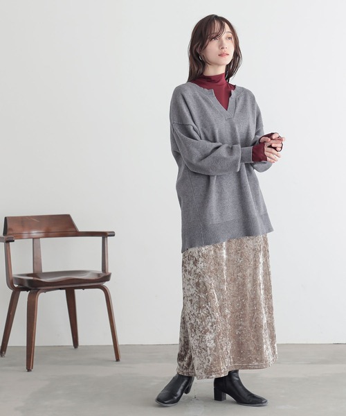 n'OrLABEL（ノアールレーベル）の「『シアー指穴スタンドネックカットソー』（Tシャツ/カットソー・レディース・ラベンダー/ブラック系その他/オフホワイト/ボルドー/ブルーグリーン・2/1）」の21枚目の写真