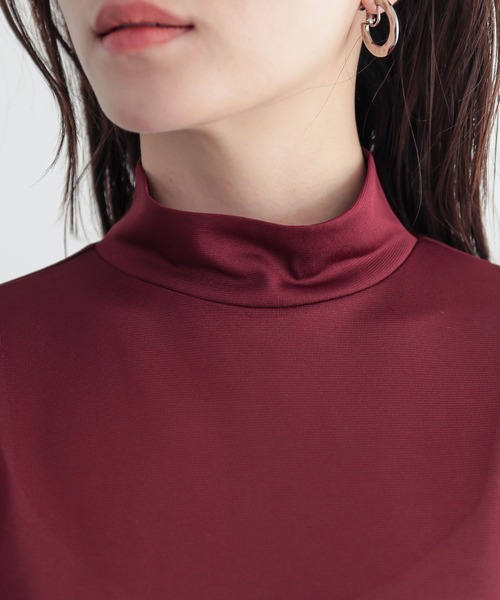 n'OrLABEL（ノアールレーベル）の「『シアー指穴スタンドネックカットソー』（Tシャツ/カットソー・レディース・ラベンダー/ブラック系その他/オフホワイト/ボルドー/ブルーグリーン・2/1）」の11枚目の写真