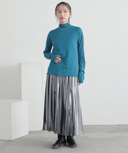 n'OrLABEL（ノアールレーベル）の「『シアー指穴スタンドネックカットソー』（Tシャツ/カットソー・レディース・ラベンダー/ブラック系その他/オフホワイト/ボルドー/ブルーグリーン・2/1）」の9枚目の写真