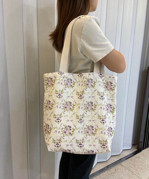 aimoha(アイモハ)の「フラワー刺繍キャンバストートバッグ(トートバッグ・レディース・ブルー/ローズ/オレンジ/パープル・FREE)」の3枚目の写真