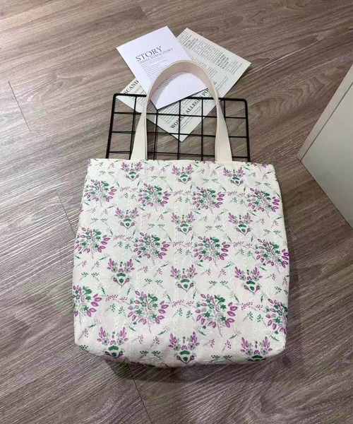 aimoha(アイモハ)の「フラワー刺繍キャンバストートバッグ(トートバッグ・レディース・ブルー/ローズ/オレンジ/パープル・FREE)」の4枚目の写真