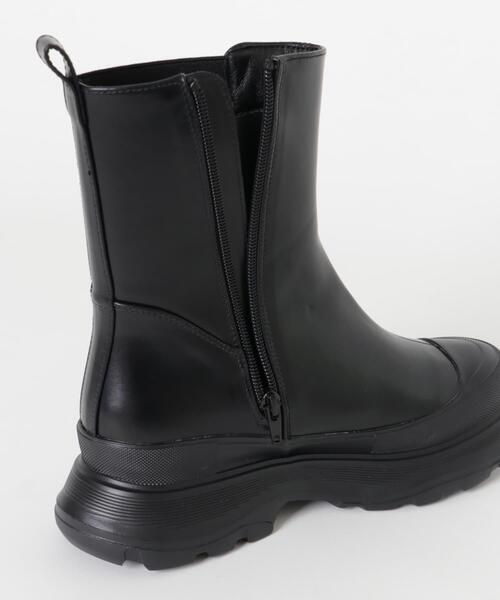 KBF（ケイビーエフ）の「サイドゴアスニーカーブーツ（ブーツ・レディース・ブラック・38/37/36）」の2枚目の写真