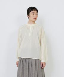 新品タグ付ロワズィールLOISIR襟付ブラウス LOISIR｜ロワズィールのシャツ/ブラウス通販 - ZOZOTOWN