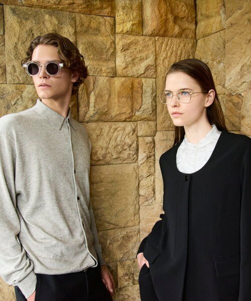 UNITED ARROWS（ユナイテッドアローズ）の「Zoff｜UNITED ARROWS｜ウェリントン型 メガネ [Luxe] ツーブリッジ メタルフレーム ｜伊達メガネ 度付き[レンズ交換券付き]ユニセックス  ユナイテッドアローズ（メガネ・メンズ・シルバー/ゴールド・FREE）」の15枚目の写真