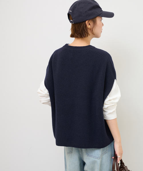 JOURNAL STANDARD relume（ジャーナルスタンダード　レリューム）の「《追加》ハミルトンウール畔ベスト（ベスト・レディース・ホワイト/ネイビー/グレー・FREE）」の4枚目の写真