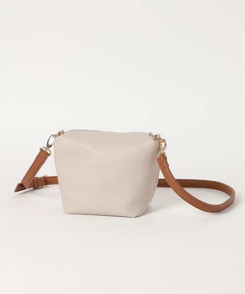 GLOBAL WORK（グローバルワーク）の「スペ軽変形5WAYBAG/580783（トートバッグ・レディース・ベージュ系2/ブラック系/シルバー/ブラック系9/アイボリー系7・ONE SIZE）」の10枚目の写真