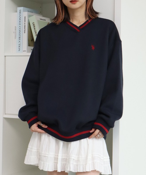 U.S. POLO ASSN.（ユーエスポロアッスン）の「【U.S. POLO ASSN./ユーエスポロアッスン】ロゴ刺繍 Vネック リブライン プルオーバー スウェット トレーナー（スウェット・レディース・アイボリー/スミクロ/ネイビー・L/LL/M）」の8枚目の写真